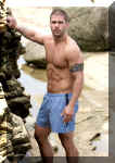 aaron011.jpg (114902 octets)