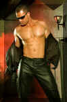 adriano026.jpg (69206 octets)
