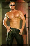 adriano029.jpg (68054 octets)