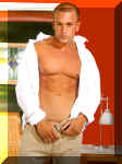chaz252.jpg (93537 octets)