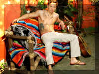 christopher051.jpg (107648 octets)