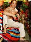 christopher052.jpg (104377 octets)