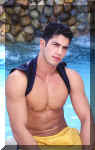 juangomez16.jpg (72111 octets)