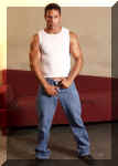javier037.jpg (51912 octets)