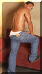 javier053.jpg (44652 octets)