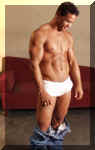 javier063.jpg (47092 octets)