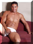 javier074.jpg (50463 octets)