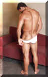 javier075.jpg (48819 octets)