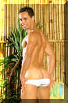 leosantos64.jpg (90143 octets)