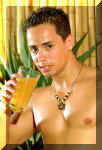 leosantos67.jpg (66887 octets)