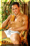leosantos70.jpg (99343 octets)