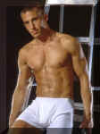 nickadams28.jpg (63926 octets)