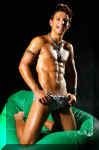 thiago022.jpg (54242 octets)
