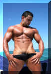 topher016.jpg (60441 octets)