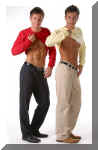 twins023.jpg (80930 octets)